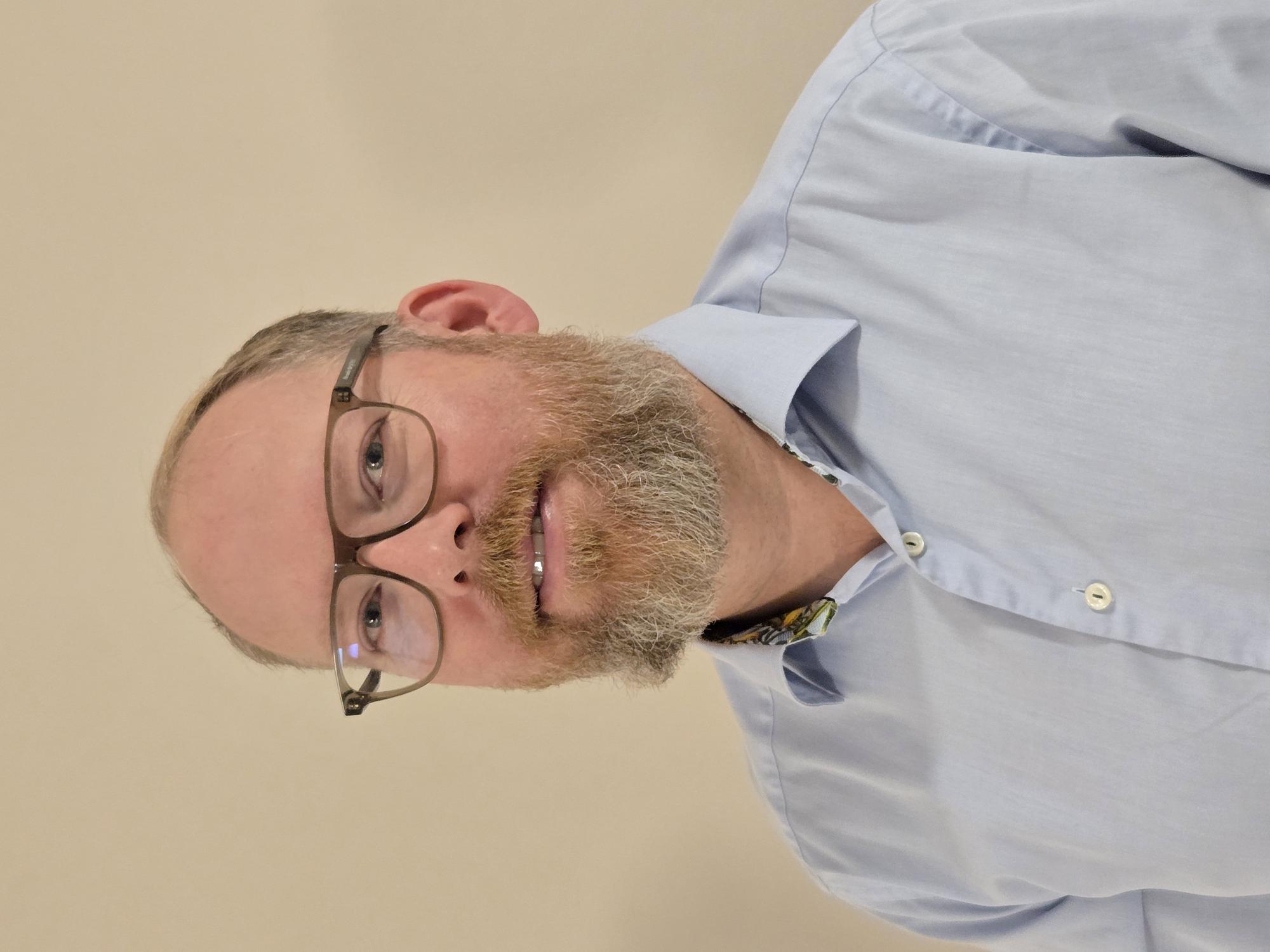 Dr. Marcus Holmberg
